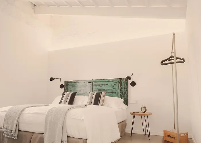Smoix Hotel